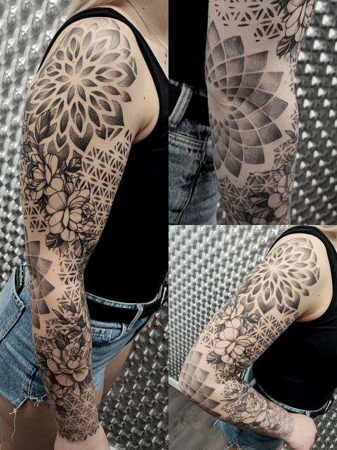 Geometrikus mandala mintasor a teljes karon